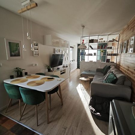 Apartament - Krasinskiego Apartment โควอตสโก ภายนอก รูปภาพ